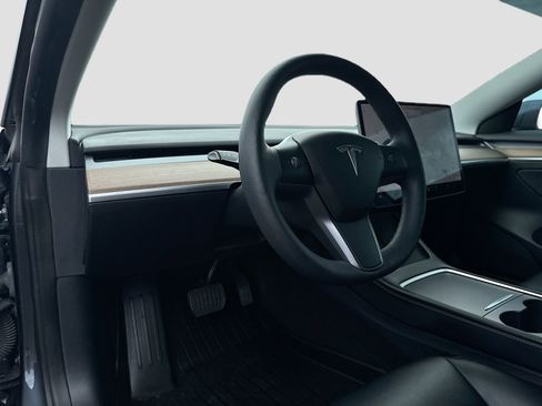 Used 2022 Tesla Model 3 Long Range AWD/4WD image 10