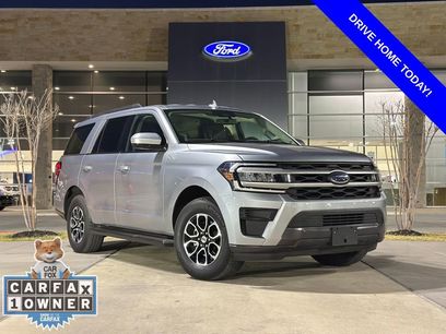 Used 2024 Ford Expedition XLT