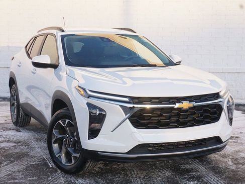 New 2026 Chevrolet Trax LT w/ Driver Confidence Package image 4