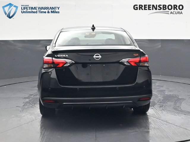 Used 2024 Nissan Versa SR FWD image 6