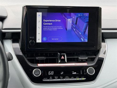 Certified 2025 Toyota Corolla SE image 15