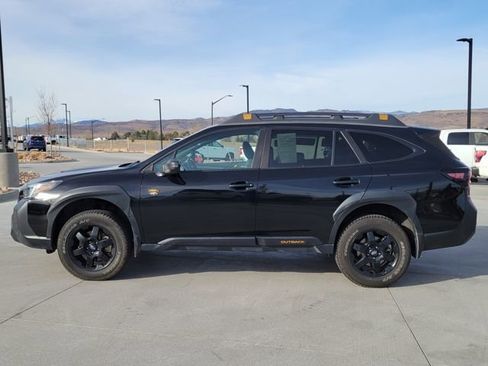 Used 2022 Subaru Outback Wilderness image 2