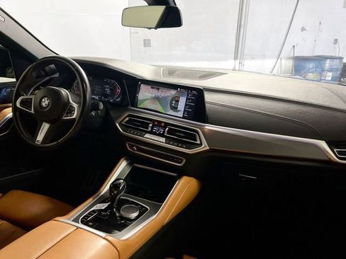 Used 2022 BMW X6 xDrive40i w/ M Sport Package AWD/4WD image 22