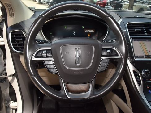 Used 2020 Lincoln Nautilus Reserve w/ Equipment Group 201A AWD/4WD image 22