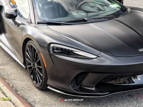 Used 2020 McLaren GT RWD image 22