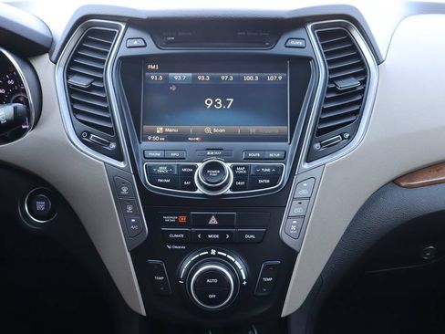 Used 2015 Hyundai Santa Fe Limited w/ Option Group 04 FWD image 37