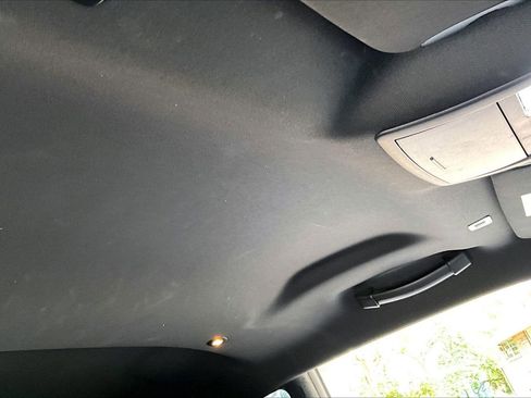 Used 2021 Dodge Challenger R/T w/ Plus Package image 23