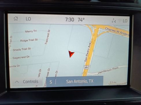 Used 2020 Ford Expedition Limited w/ Equipment Group 302A RWD image 9