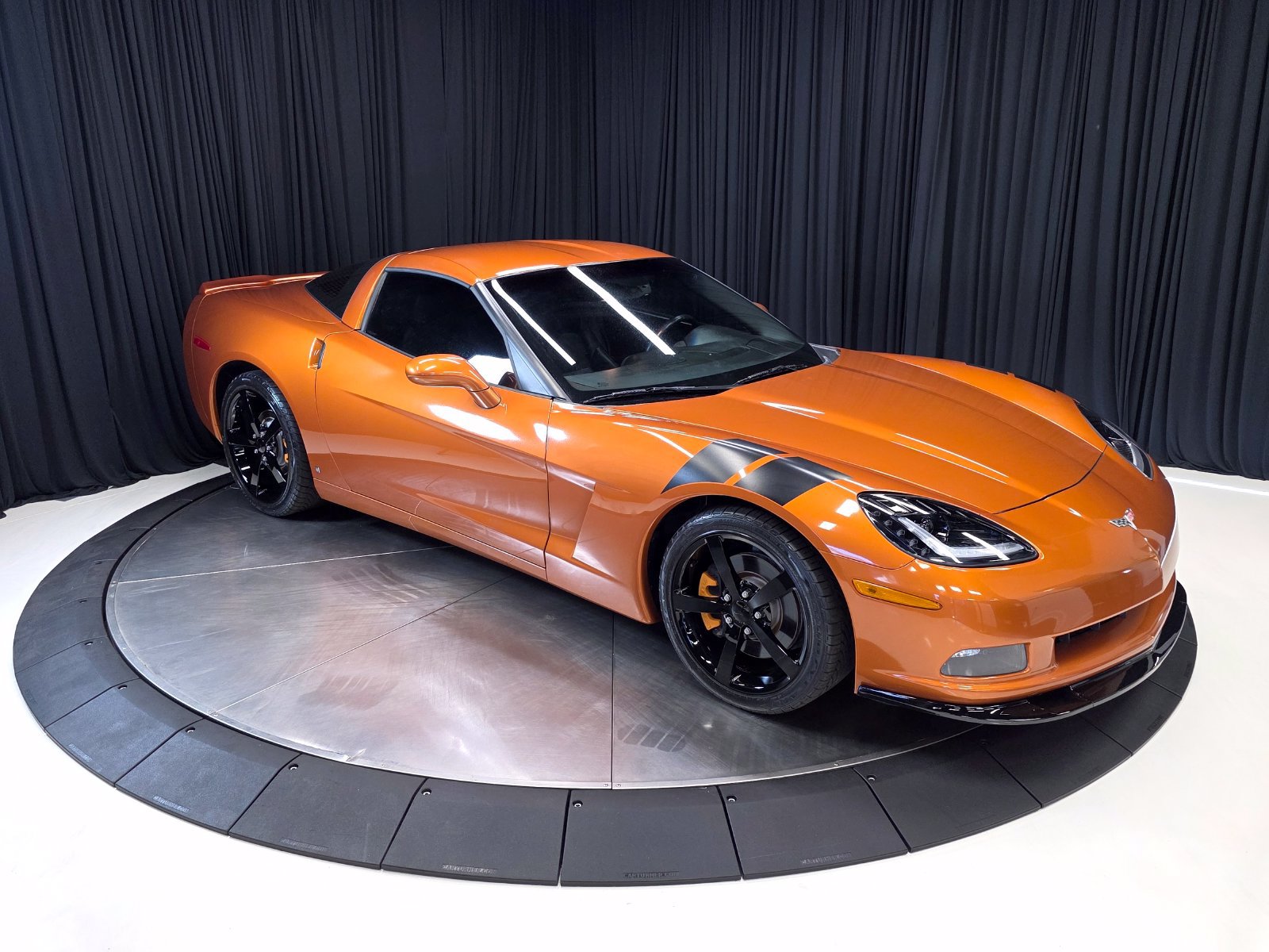 Used 2008 Chevrolet Corvette Coupe w/ Preferred Equipment Group RWD image 46