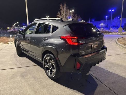 Used 2024 Subaru Crosstrek 2.0i Premium image 5