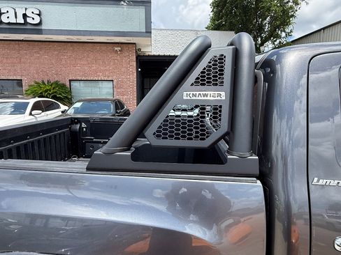 Used 2017 Toyota Tacoma Limited w/ Tow Package AWD/4WD image 14