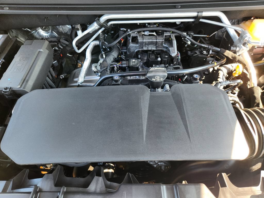 New 2026 Chevrolet Colorado ZR2 w/ Technology Package AWD/4WD image 21
