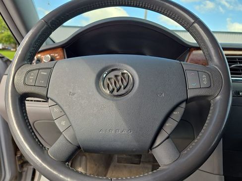 Used 2006 Buick LaCrosse CXL w/ Driver Confidence Package FWD image 13