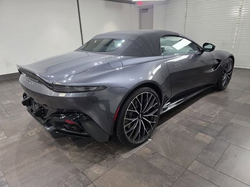 Used 2023 Aston Martin V8 Vantage Roadster image 26