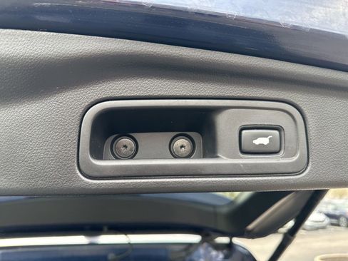 Used 2019 Honda Pilot EX-L image 11