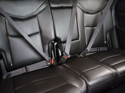 Used 2025 Cadillac XT5 Luxury w/ LPO, Floor Liner Package image 24