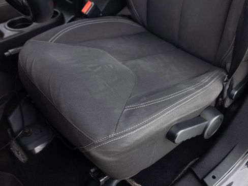 Used 2017 Jeep Wrangler Unlimited Sahara w/ Connectivity Group image 21