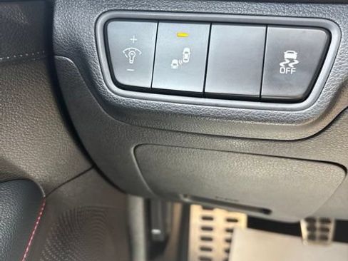 Used 2024 Kia Forte GT FWD image 23