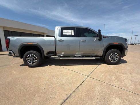 New 2026 GMC Sierra 2500 SLE w/ SLE Convenience Package image 23