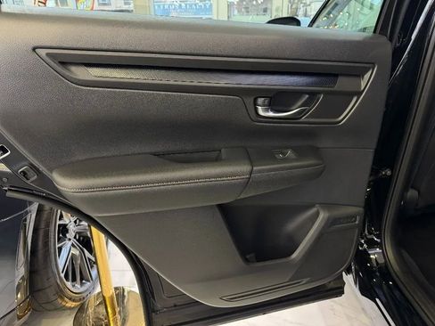 Used 2026 Honda CR-V Sport image 23