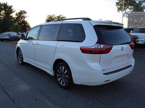 Used 2022 Dodge Durango R/T w/ Blacktop Package AWD/4WD image 5