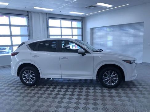 Used 2025 MAZDA CX-5 AWD 2.5 S w/ Select Package image 34