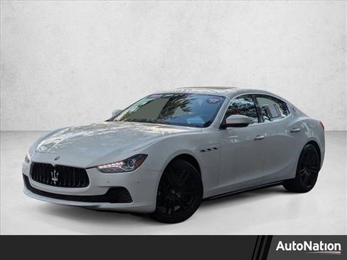Used 2017 Maserati Ghibli image 1