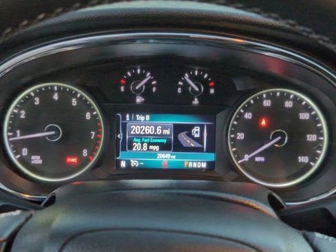 Certified 2022 Buick Encore Preferred image 12