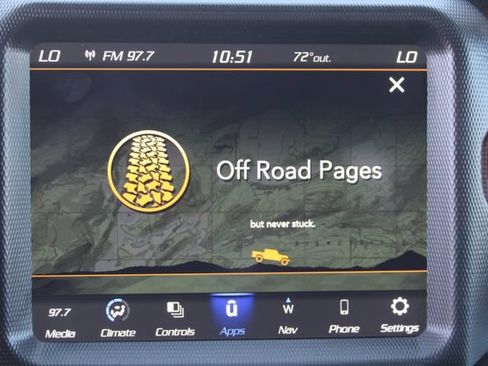 Used 2023 Jeep Gladiator Rubicon w/ Trailer Tow Package AWD/4WD image 34