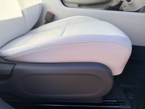 New 2026 Hyundai Kona SE FWD image 26