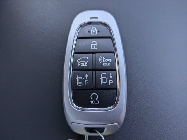 Used 2022 Hyundai Santa Fe Calligraphy AWD/4WD image 32