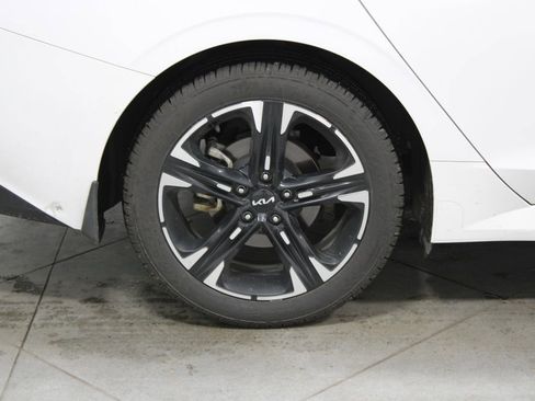 Used 2024 Kia K5 GT-Line w/ GT-Line Premium Package image 12