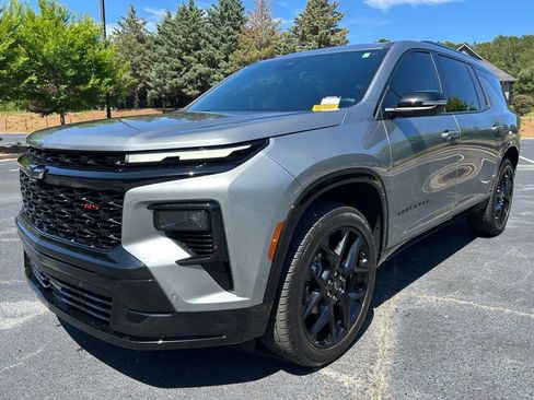 Certified 2026 Chevrolet Traverse RS FWD image 67