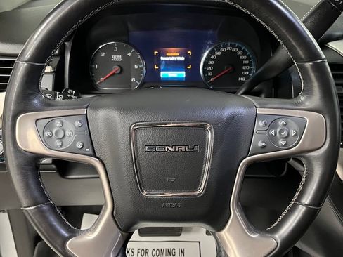 Used 2017 GMC Yukon XL Denali w/ Open Road Package AWD/4WD image 26