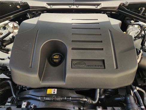 New 2026 Land Rover Defender 130 S image 22