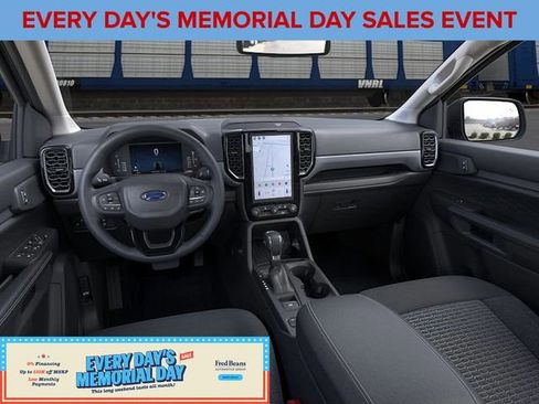 Used 2025 Ford Ranger XLT w/ Black Appearance Package AWD/4WD image 9