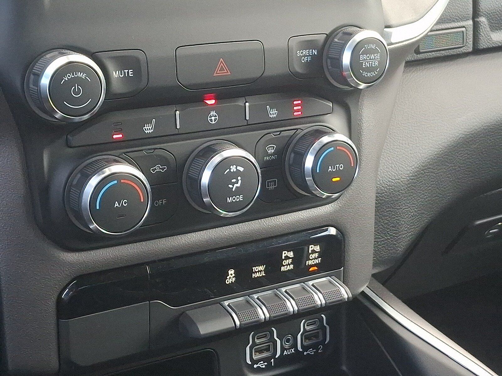 Certified 2022 RAM 1500 Big Horn AWD/4WD image 15