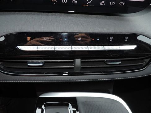 New 2026 Buick Enclave Sport Touring image 25