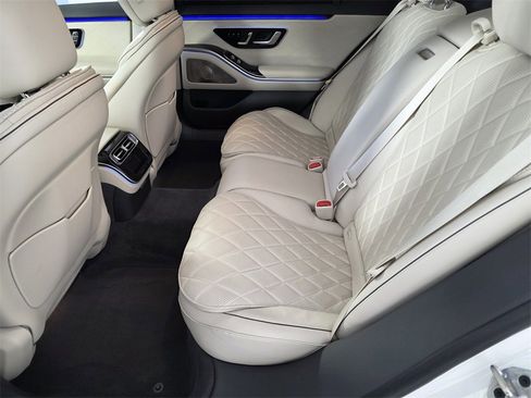 Certified 2023 Mercedes-Benz S 580 4MATIC Sedan image 14