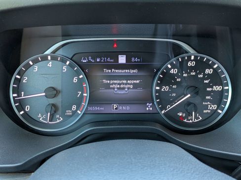 Used 2023 Nissan Titan Platinum Reserve w/ Moonroof Package image 33