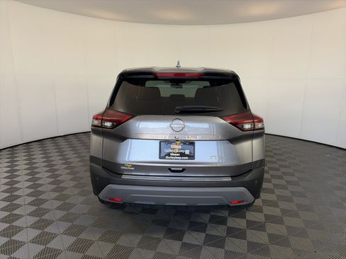 Used 2023 Nissan Rogue SV AWD/4WD image 9