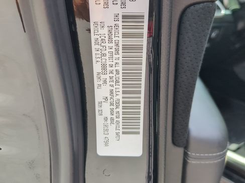 Used 2020 Jeep Grand Cherokee SRT AWD/4WD image 29