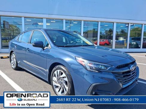 Used 2024 Subaru Legacy Limited AWD/4WD image 4