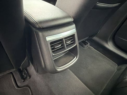 Used 2019 Chevrolet Impala LT image 25