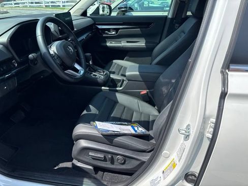 Used 2026 Honda CR-V EX-L image 4