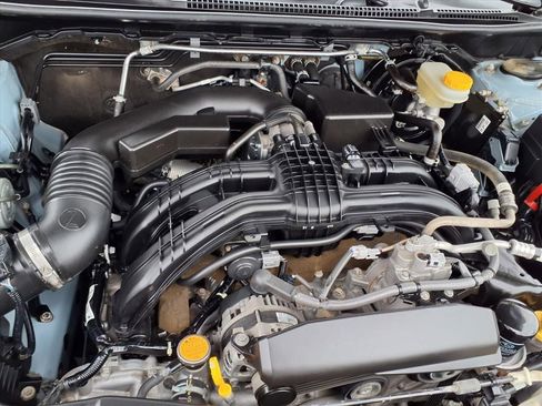 Used 2019 Subaru Crosstrek 2.0i Limited w/ Moonroof Package w/Navigation image 17