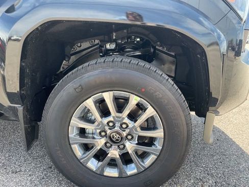 New 2026 Toyota Tacoma Limited AWD/4WD image 8