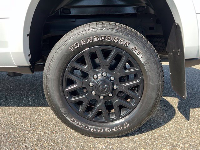 Used 2025 RAM 2500 Limited AWD/4WD image 11