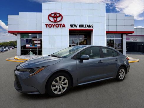 Used 2023 Toyota Corolla LE FWD image 1