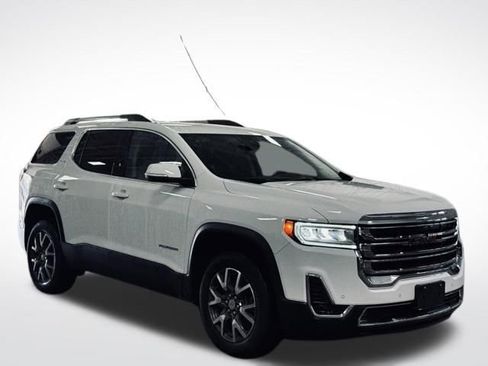 Used 2023 GMC Acadia SLE AWD/4WD image 4